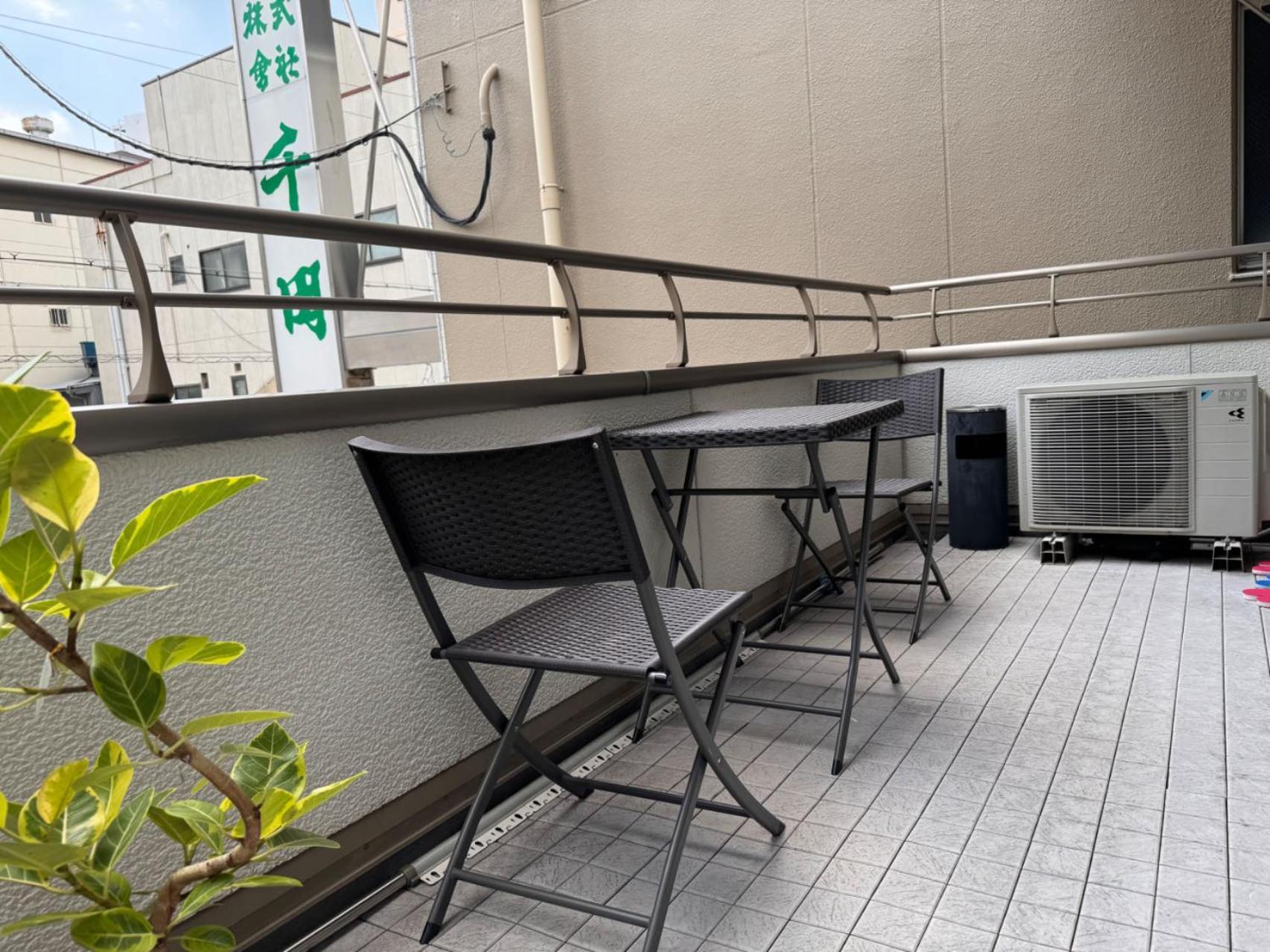 Вилла Comfy House Namba Осака Экстерьер фото